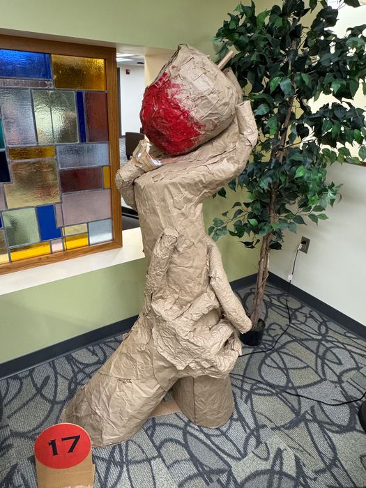 Cardboard Collaboration: Regret, vista i